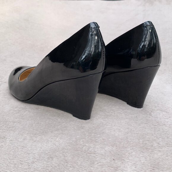 Jessica Simpson Faux Patent Leather Wedge Heels Sz 8.5 - Picture 12 of 14